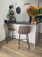 Barkrukken, Huis en Inrichting, Barkrukken, 2 krukken, Ophalen, Zo goed als nieuw, 60 tot 90 cm