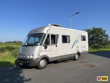 Hymer B674 Lage enkele bedden beschikbaar voor biedingen