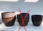 Twee paarsbruine bloempotten/ tuinpotten, Tuin en Terras, Rond, Ophalen of Verzenden, Zo goed als nieuw, Aardewerk