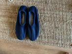 Portugese gebreide schoenen, Kleding | Dames, Ophalen of Verzenden, Zo goed als nieuw, Blauw