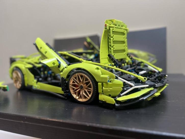 Lego Lamborghini Sian 42115 Echt Lego! Doos en de Zakjes!, Kinderen en Baby's, Speelgoed | Bouwstenen, Zo goed als nieuw, Ophalen