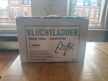 Vluchtladder 7 meter beschikbaar voor biedingen