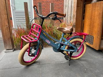 Meisjesfiets beschikbaar voor biedingen
