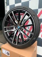22 inch BMW X5 velgen 5x120 F15 F16 + Pirelli zomerband RFT