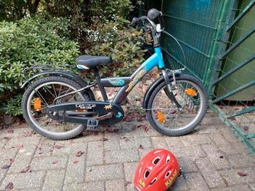 Kinderfiets 18 inch met gratis fietshelm  beschikbaar voor biedingen