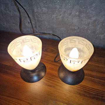 Klassieke Tafellampen/Nachtkastlampjes  beschikbaar voor biedingen