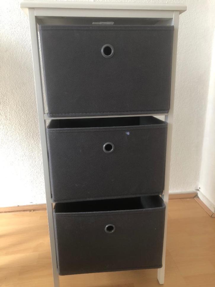 Ladekast (cabinet with foldable fabric drawers), Huis en Inrichting, Kasten | Ladekasten, Zo goed als nieuw, Minder dan 100 cm