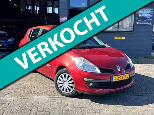 Renault Clio 1.4-16V Authentique/ Cruise/Airco/ 5DR/Trekhaak, Auto's, Renault, Bedrijf, Te koop, Clio, ABS, Airbags, Airconditioning