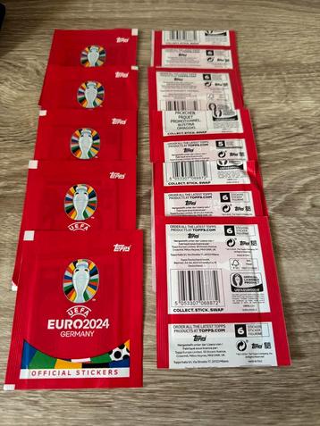 10 Zakjes TOPPS Euro 2024 Swiss Version beschikbaar voor biedingen