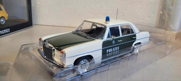 MCG Mercedes Strich 8 W115 Polizei, Hobby en Vrije tijd, Modelauto's | 1:18, Zo goed als nieuw, Auto, Overige merken, Ophalen of Verzenden