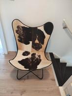 Vlinderstoel met rundervacht, Ophalen, Zo goed als nieuw