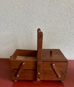 Antieke houten harmonica naaibox jaren '50, Ophalen of Verzenden, Gebruikt, Overige typen