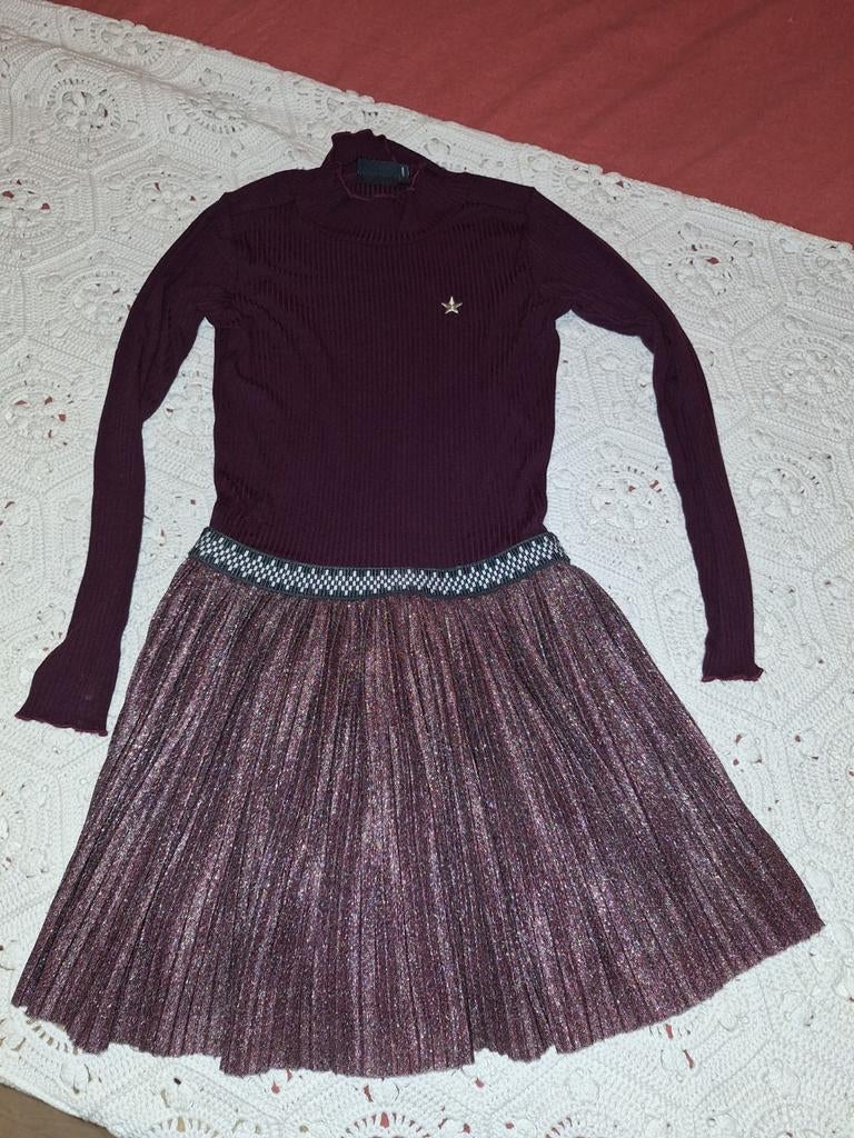 Like flo jurk kleur cherry maat 134, Ophalen of Verzenden, Zo goed als nieuw, Meisje, Jurk of Rok