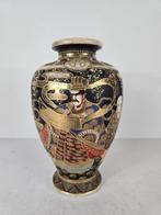 Grote Satsuma vaas, aardewerk, Japan, begin 20e eeuw, Antiek en Kunst, Antiek | Keramiek en Aardewerk, Ophalen of Verzenden