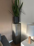 Betonnen pilaar, Ophalen, Zo goed als nieuw