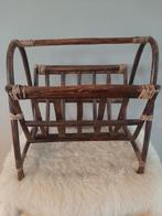 Vintage lektuurmand retro krantenbak, Huis en Inrichting, Ophalen of Verzenden, Zo goed als nieuw