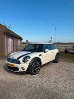 Mini 1.6 ONE 55KW 2012 Wit - perfect onderhouden, Auto's, Voorwielaandrijving, Stof, 74 pk, 4 stoelen
