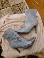 Larzen, Ophalen of Verzenden, Nieuw, Zwart, Sneakers of Gympen