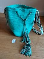 Handgemaakte kleine aquamarijn tas . Colombiaanse vrouwen, Verzenden, Nieuw, Blauw, Schoudertasje