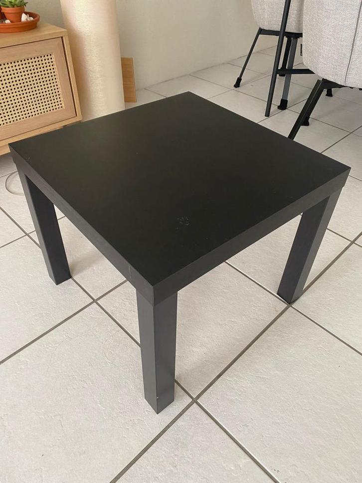 Zwart bijzettafeltje – simpel en stevig, Huis en Inrichting, Tafels | Bijzettafels, Gebruikt, Rond, 45 tot 60 cm, Minder dan 55 cm