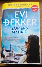 Zomers Madrid / Evi Dekker, Boeken, Thrillers, Ophalen of Verzenden, Gelezen, Evi Dekker