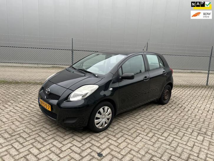Toyota Yaris 1.3 VVTi Comfort l APK tot april 2026 l EXPORT, Auto's, Toyota, Bedrijf, Te koop, Yaris, ABS, Airbags, Airconditioning