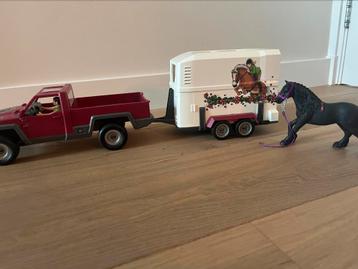 Horse Club Speelset Pick-up met paardenaanhangwagen beschikbaar voor biedingen
