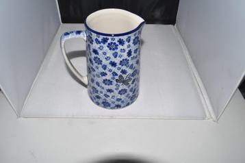 Kan Dragonfly Bunzlau Castle servies beschikbaar voor biedingen