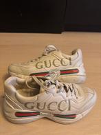 Gucci Sneakers (Rhyton), Wit, Ophalen of Verzenden, Sneakers of Gympen, Zo goed als nieuw