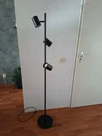 Staande lamp met 3 spots, Huis en Inrichting, Ophalen, Zo goed als nieuw, 75 cm of meer