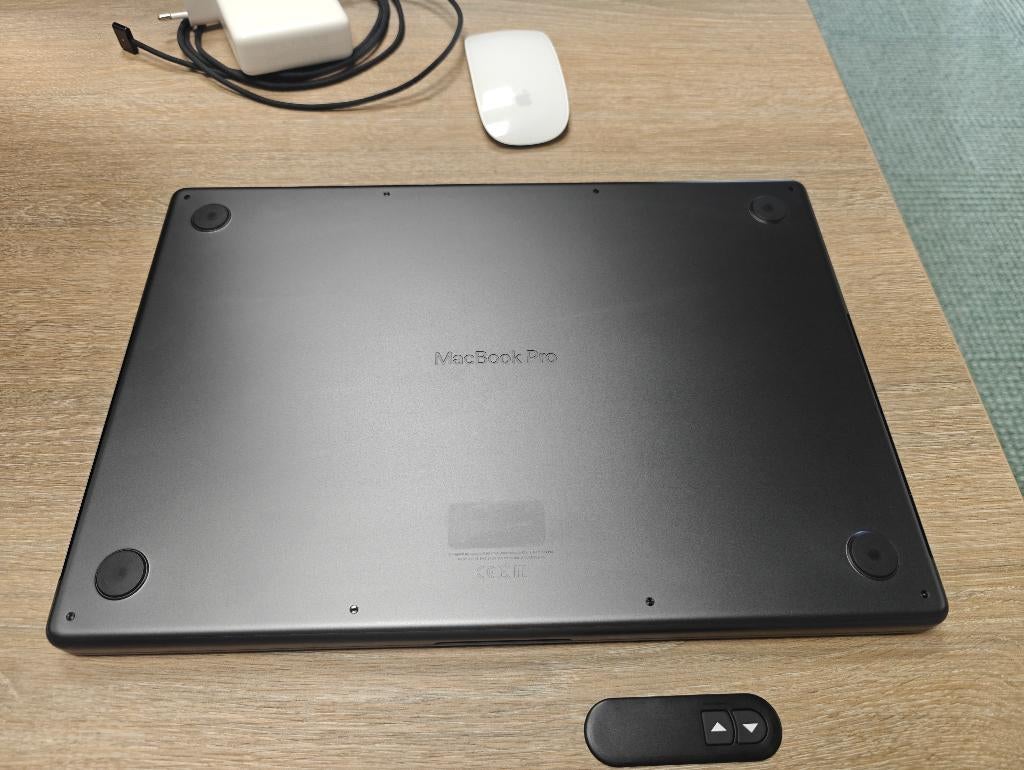 MacBook Pro Space Black 2024 | 16inch | M3 Max | 1TB | 48GB, Computers en Software, Apple Macbooks, 1 TB of meer, 64 GB of meer