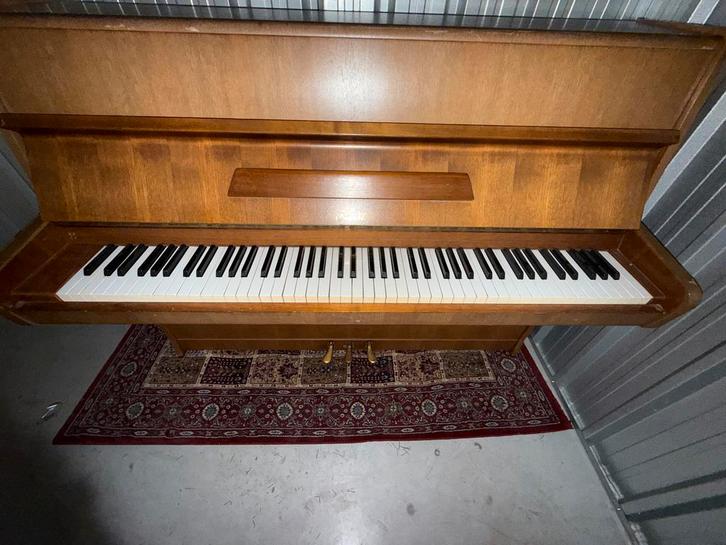 Rösler Piano, Muziek en Instrumenten, Piano's, Gebruikt, Piano, Bruin, Ophalen