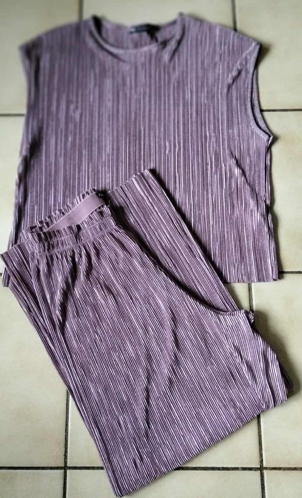 set broek & blouse zara maat M, Kleding | Dames, Jumpsuits, Gedragen, Maat 38/40 (M), Paars, Ophalen of Verzenden