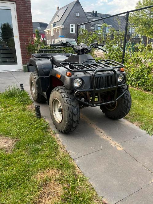 150cc adly quad, Motoren, Quads en Trikes, Ophalen of Verzenden