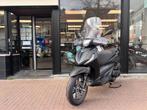 Piaggio Scooter 400 Beverly S HPE EURO5+ 2025 4 JAAR FABRIEK, Motoren, Motoren | Piaggio, Scooter, Vespa, Viale Rinaldo Piaggio
56025  Pontedera, NL