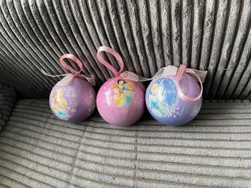 3 mooie Disney Princess prinsessen kerstballen roze lila beschikbaar voor biedingen