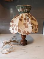 Vintage Tafellamp met Bloemenkap, Hout, Gebruikt, Vintage, Ophalen of Verzenden