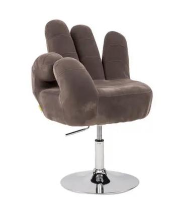 ZGAN: fauteuil "HAND" - grijs, van het merk Tuoni. beschikbaar voor biedingen