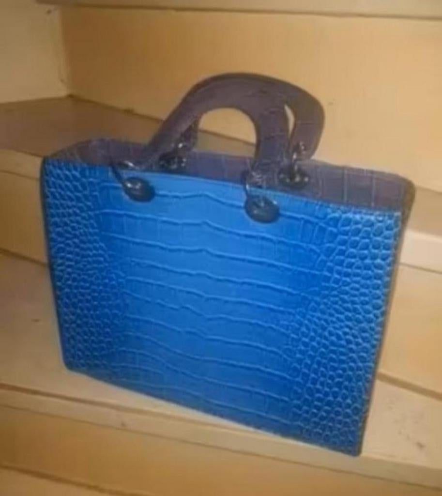 Mooie giuliano tas., Sieraden, Tassen en Uiterlijk, Ophalen of Verzenden, Nieuw, Schoudertasje