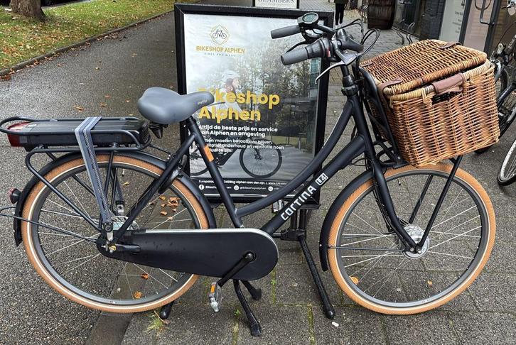 Zo goed als nieuwe Cortina E-u4 Met Garantie E-Bike, Fietsen en Brommers, Fietsen | Dames | Damesfietsen, Zo goed als nieuw, Overige merken