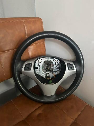Bmw E81 E82 E87 E88 E90 E91 E92 E93 leder stuur beschikbaar voor biedingen