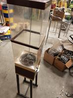 Capsule  automaat Werkt op  2 euro, Verzamelen, Automaten | Overige, Ophalen, Gebruikt