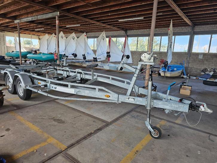 Kalftrailer 2700kg Tandemas, geremd, Boottrailer, Auto diversen, Aanhangers en Bagagewagens, Zo goed als nieuw, Ophalen