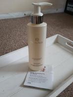 Nieuw oriflame novage refining foaming gel cleanser, Sieraden, Tassen en Uiterlijk, Uiterlijk | Gezichtsverzorging, Ophalen, Nieuw