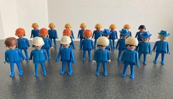 Playmobil poppetjes vintage in blauw en mixkleur met blauw beschikbaar voor biedingen
