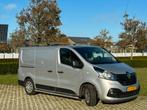 Renault Trafic slechts 96000 km 2015, Voorwielaandrijving, Euro 5, Stof, Zwart