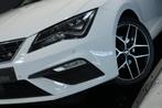 SEAT Leon ST 1.5 TSI FR / PANODAK / VIRTUAL / KEYLESS / ACC, Zwart, 4 cilinders, Leon, Wit