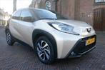 Toyota Aygo X 1.0 VVT-i MT 72pk CAMERA-CLIMA., 12 maanden, Stof, Gebruikt, 4 stoelen