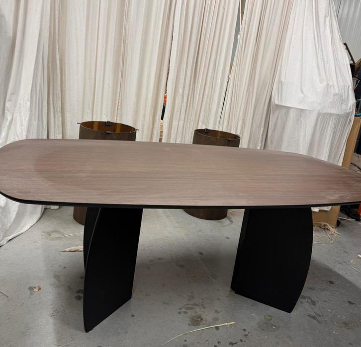 200 x 100 cm deens ovaal donker eiken, Huis en Inrichting, Tafels | Eettafels, Zo goed als nieuw, 100 tot 150 cm, 200 cm of meer