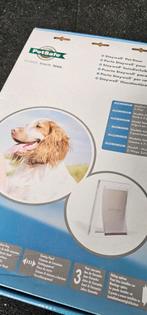 PetSafe Huisdierluik - Medium, Ophalen of Verzenden, Zo goed als nieuw